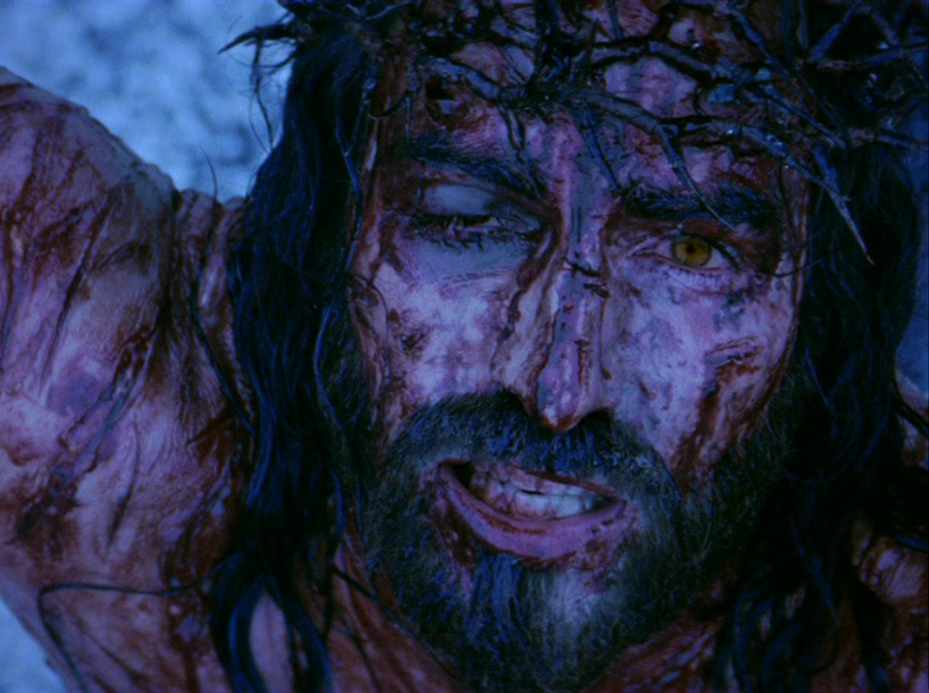 Warning - Contains graphic crucifixion images